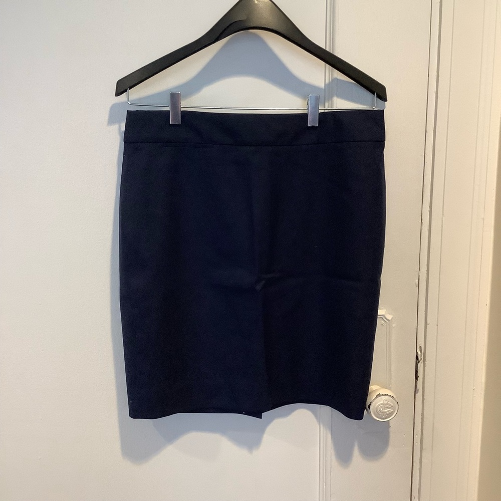 Pencil skirt